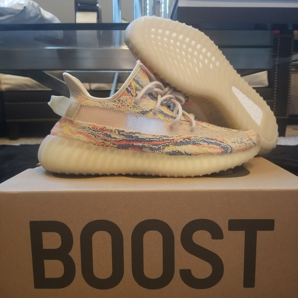 Yeezy Boost 350 v2 MX Oat Sz 9